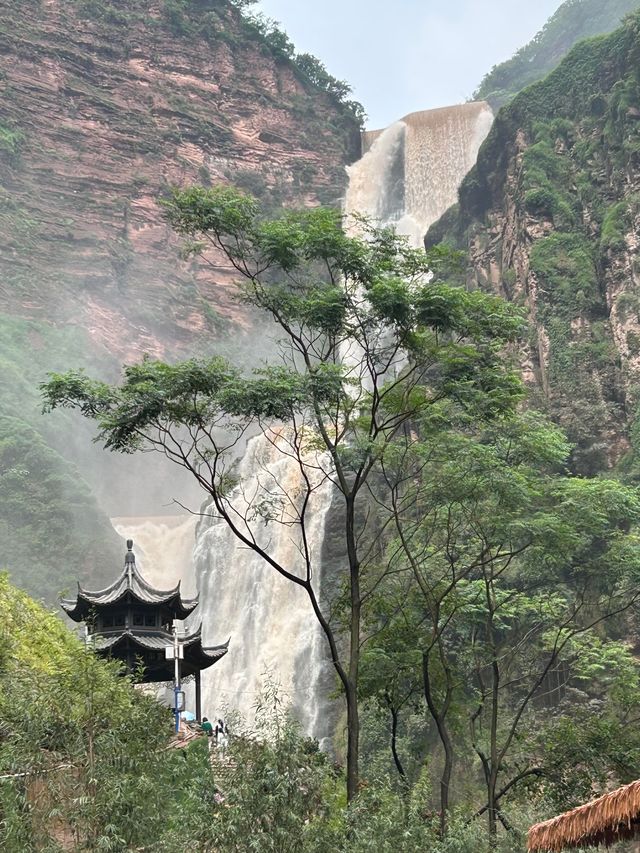雲南楚雄三潭瀑布雲南超小眾寶藏瀑布
