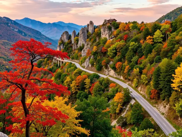The autumn scenery of Dahong Mountain in Suizhou is breathtaking