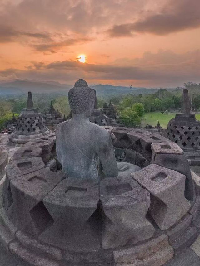 印度尼西亞1日包車遊嗨翻整日