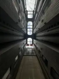 水漲船高,渡兩壩一峽