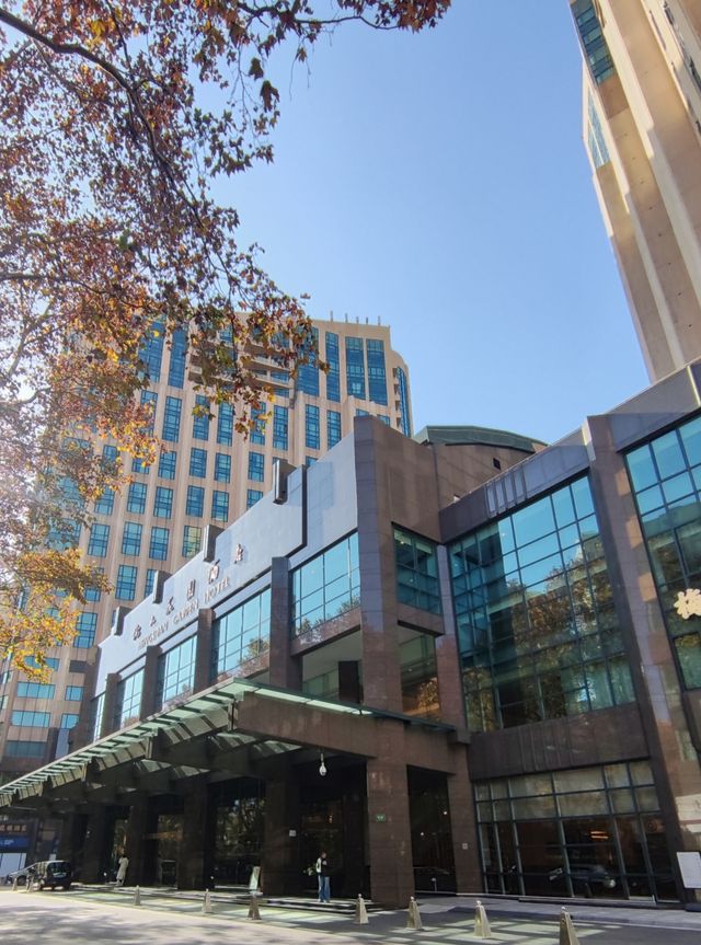 掩映在梧桐樹中奢華酒店衡山花園酒店行政樓