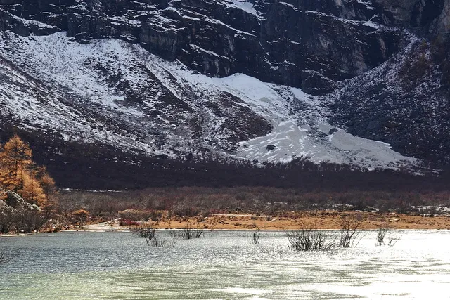 稻城亞丁|秋天一定要走這條新手友好路線! 稻城亞丁|秋天一定要走這條新手友好路線!