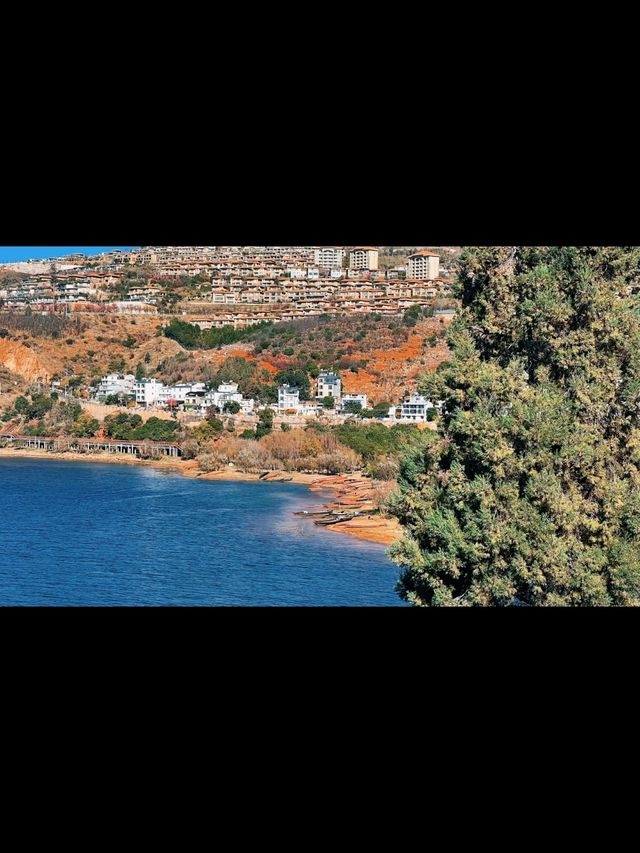 撫仙湖治癒之旅|發呆一下午,讓時間靜止在澄澈藍裡 撫仙湖治癒之旅|發呆一下午,讓時間靜止在澄澈藍裡