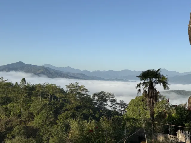 大自然的鬼斧神工和日出雲海 大自然的鬼斧神工和日出雲海