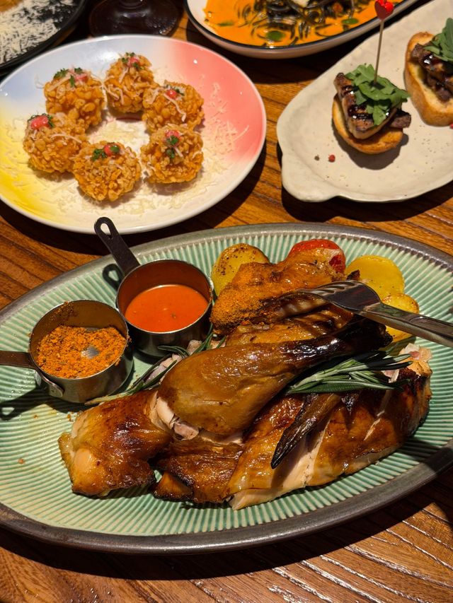 上海外灘Top1汽車餐廳約會過生日必打卡! 上海外灘Top1汽車餐廳約會過生日必打卡!