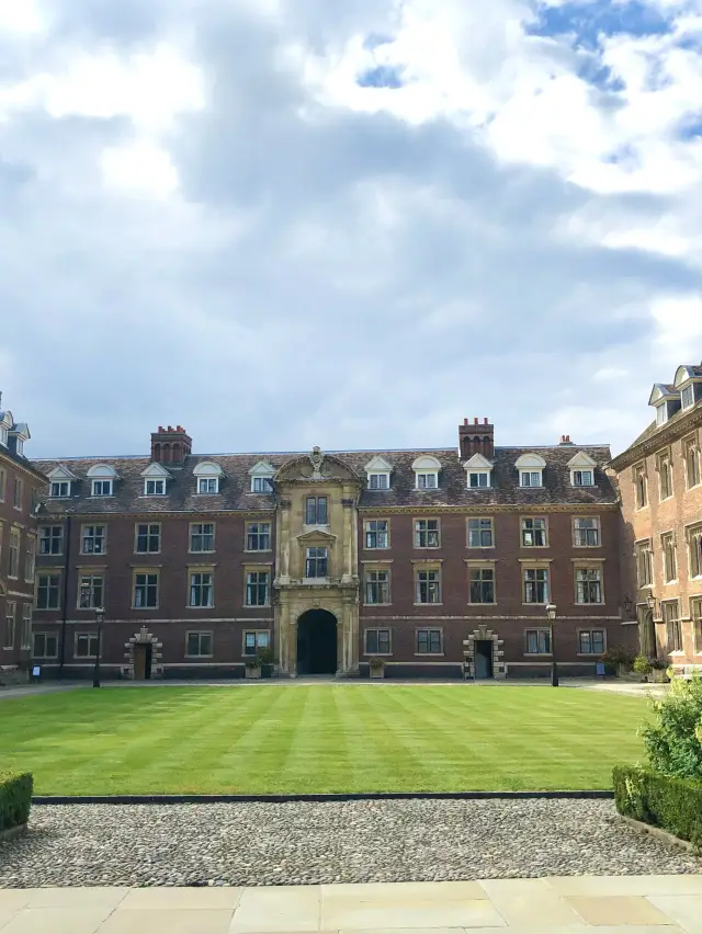 Cambridge is not just about King's College; this one is more enjoyable to explore and worth the ticket price