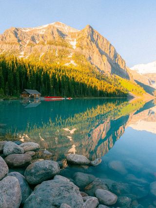 Banff Park Spring and Summer Early Bird Small Group! Experience Famous Lakes and Cable Cars