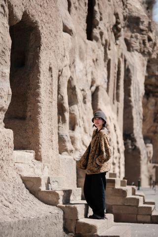 Always visit Datong to feel the breeze of the Northern Wei and glimpse a thousand years of history