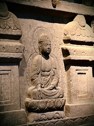 Museum Niche Beijing - Kuil Wuta, Harta Karun Seni Ukiran Batu