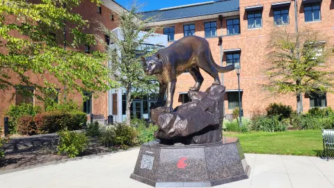 เช็คอิน Washington State University Vancouver — traveler post in มัลท์โนมาห์ เคาน์ตี