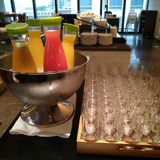 寒舍艾麗酒店早餐Buffet 