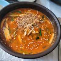 뜨끈한 어죽과 도리뱅뱅이를 맛보며 실내데이트 하기 좋은 무주어죽