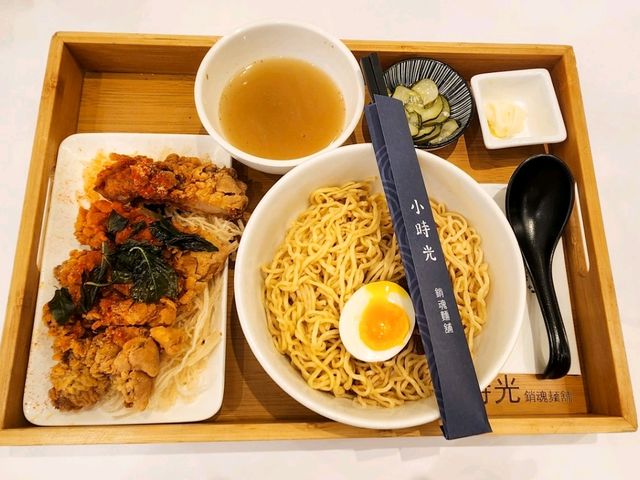 馬來西亞美食 | 小時光 🍜 美味台式手工麵