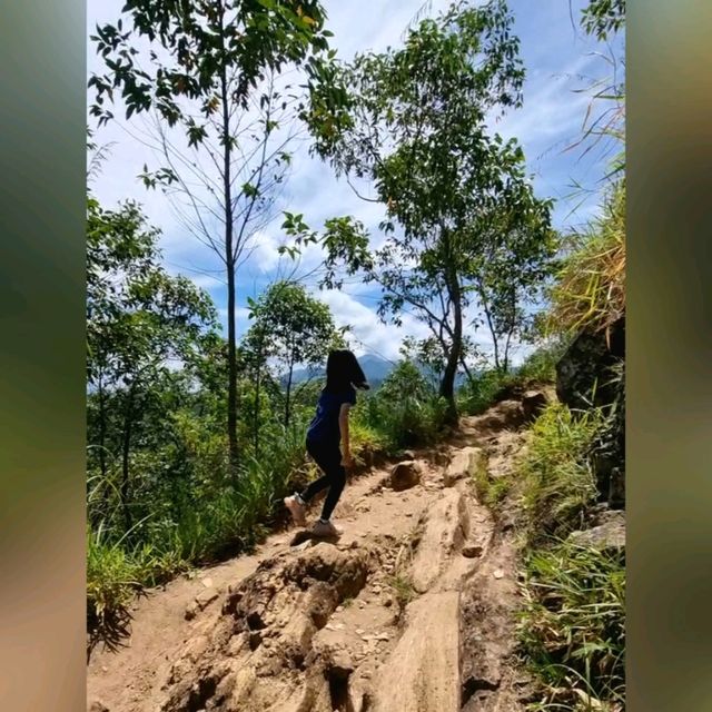 A Must Do Hike in Ella, Little Adam's Peak