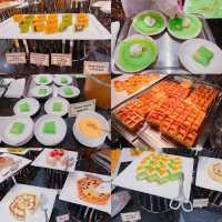 8月至12月推出「海鮮狂歡饗宴自助晚餐」，以日韓海鮮美食為主題，主打即開生蠔、冰鎮海鮮、即點即煮自選海鮮市場、蒜蓉辣椒焗蠔等等，岩哂鍾意食海鮮既我地