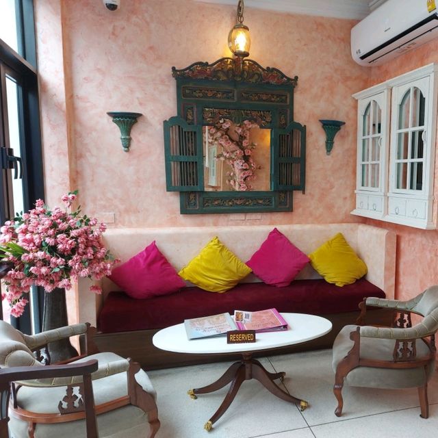 AUNG KU Craft & cafe คาเฟ่สวย ย่านเมืองเก่าภูเก็ต