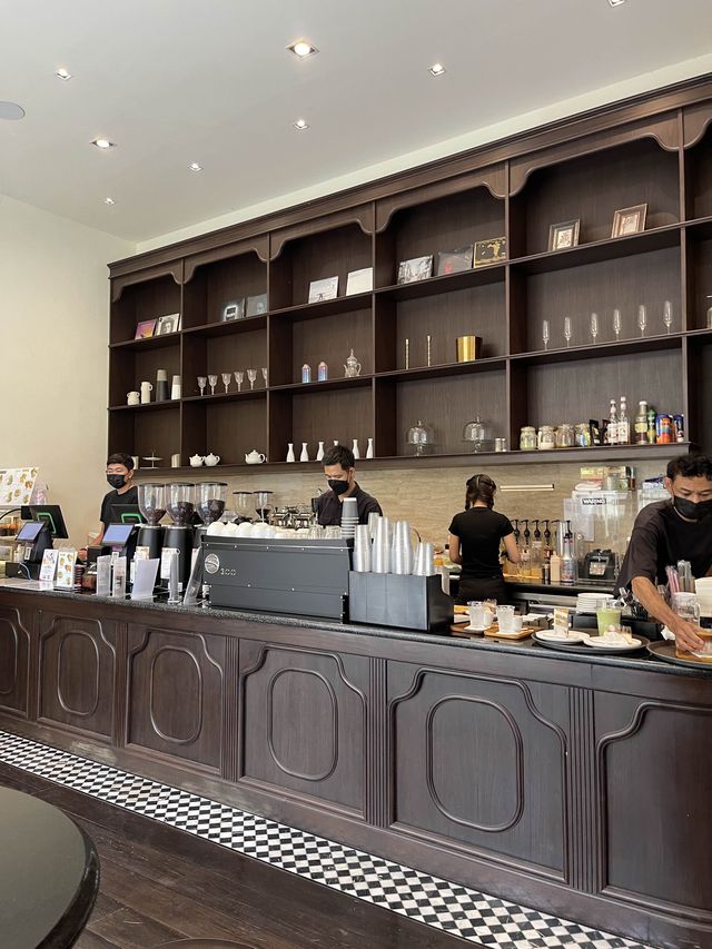128 CRAFT & SOUL คาเฟ่ที่เหมือนวาปไปฝรั่งเศษ