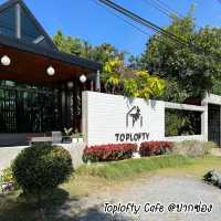 Toplofty Cafe @ปากช่อง 