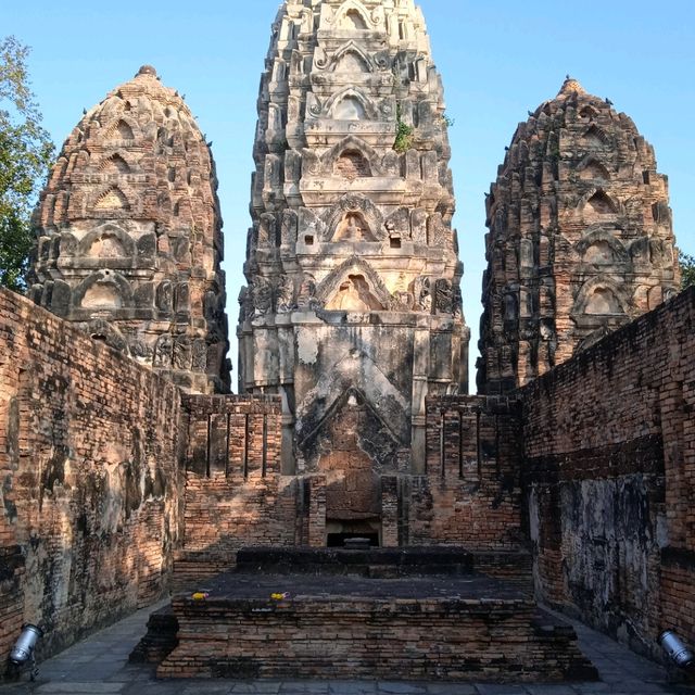 วัดศรีสวาย