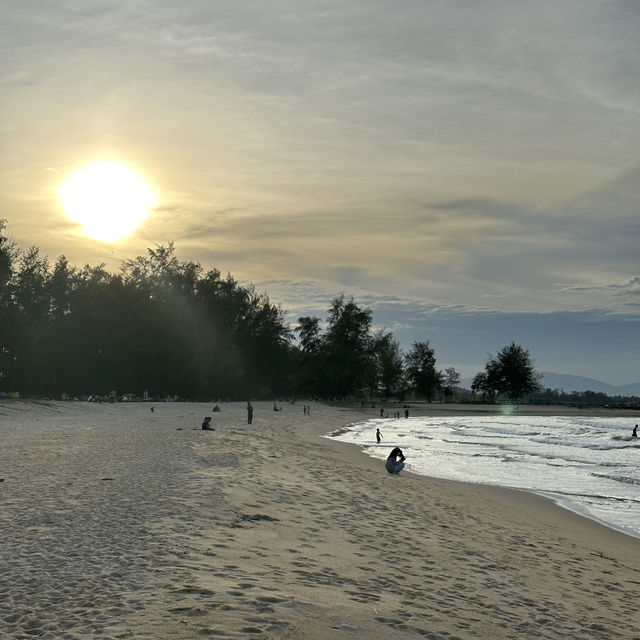 📍หาดนราทัศน์ นราธิวาส ทะเลใส หาดสวยจริงๆ