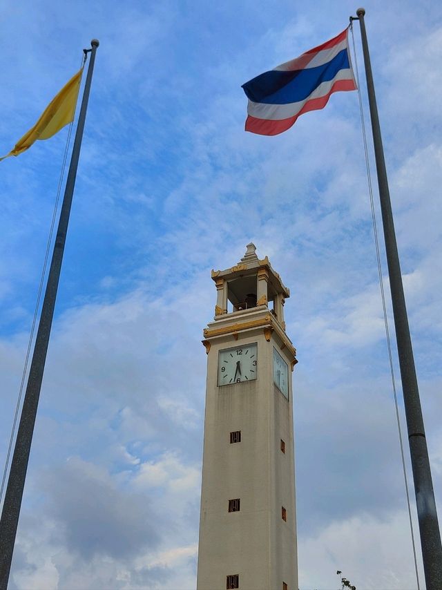 clock tower hatyai🙏🏼 clock tower hatyai🙏🏼