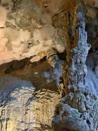 💙🇻🇳Surprising Cave in Halong bay🇻🇳💙