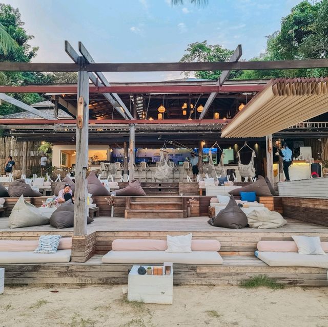 Koh Kood Resort and The Deck Bar Koh Kood 
📷