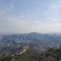 서울 인왕산, 30분이면 꼭대기! 뷰가 완전 대박이에요❤
