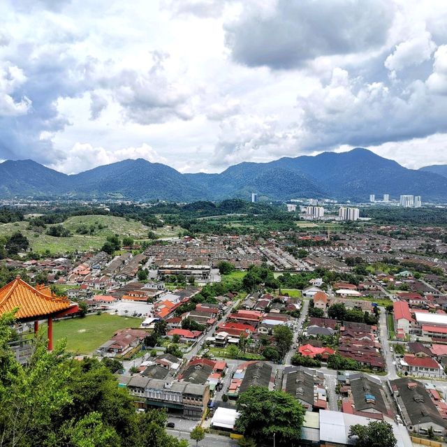 Beautiful views on the hilltop!