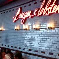 Chasing after Burger & Lobster at the Highlands