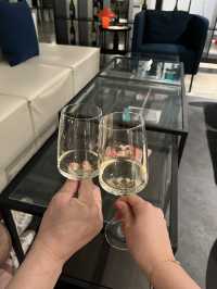 명동성당과 남산타워가 보이는 루프탑 와인바🍷 명동 테트