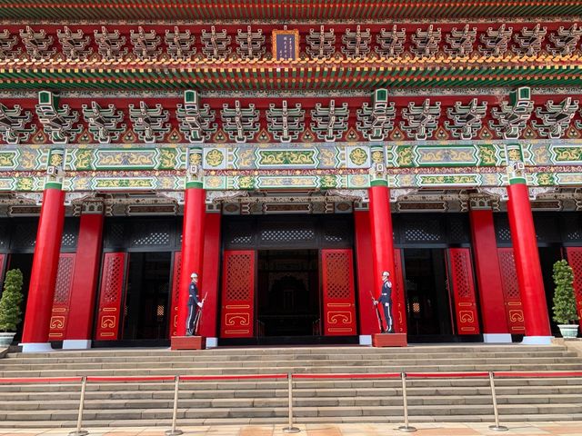 台湾　台湾観光　 忠烈祠の交代式に遭遇！