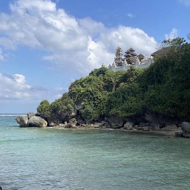 Geger Beach 🌊