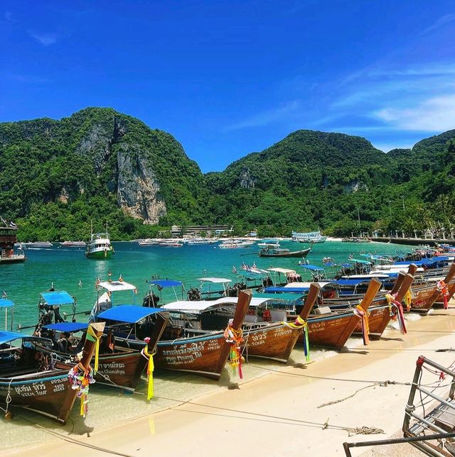 Beauty of Saii Phi Phi island village 