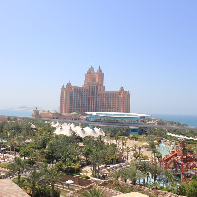 Atlantis The Palm Dubai โรงแรมบนเกาะที่ถมขึ้นมา