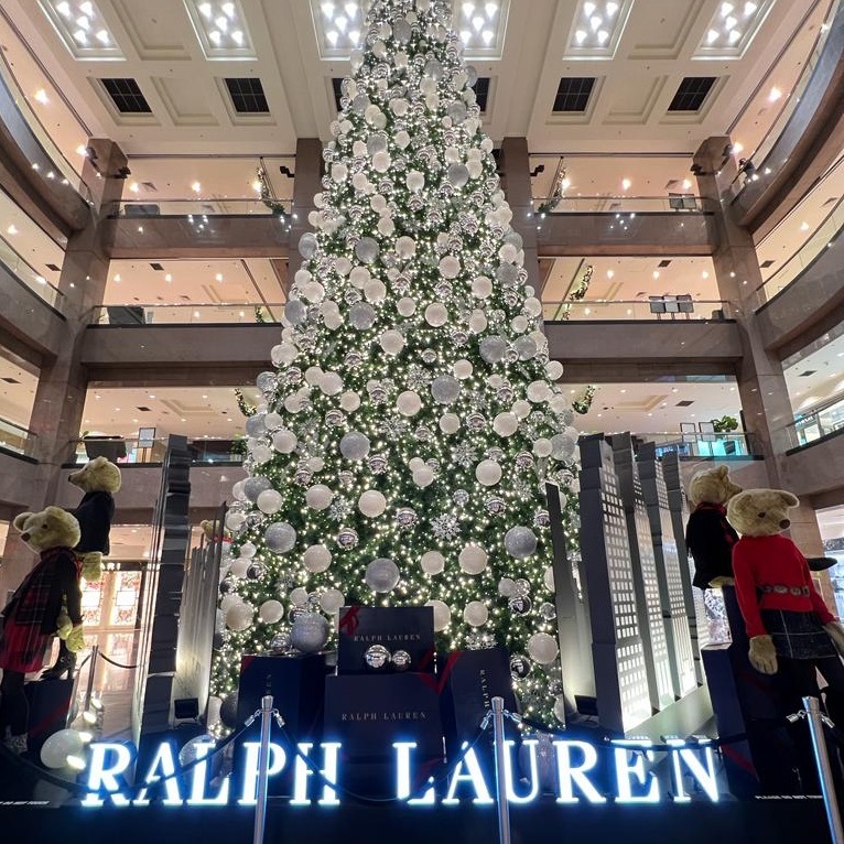Takashimaya Fashion Bear Tree | Trip.com Singapore