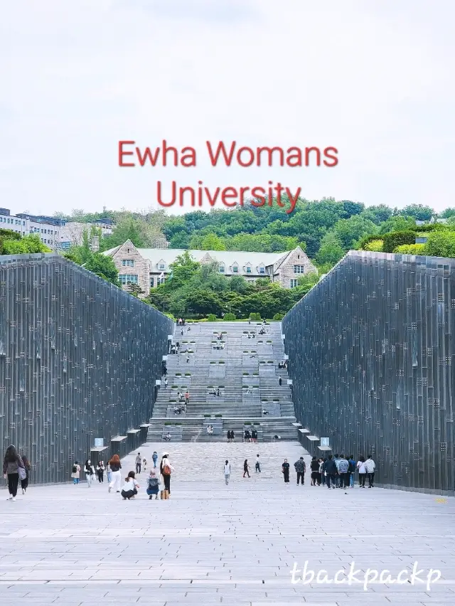 Ewha Womans แล้วจบช่วงเช้ากับร้าน BTS FC 😍