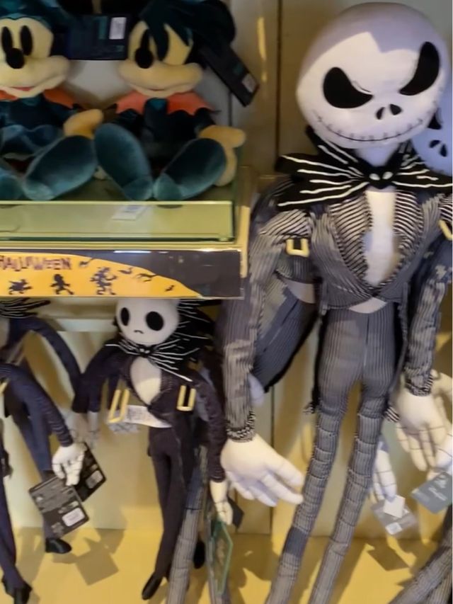 去🎃Disney Halloween Time festival garden 🧙🏻記得要講咒語呀！