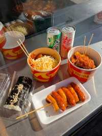 【大阪観光】鶴橋・大阪コリアタウン✨️トッポッキ専門店