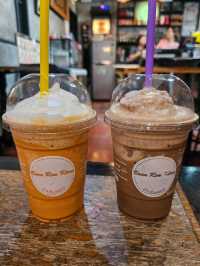 ร้านกาแฟ บ้านริมคลองคาเฟ่