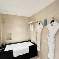Shangri-La Singapore one bedroom suite