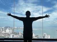 ชวนก๊วนชม Skywalk บนตึกที่สูงที่สุดในเกาะปีนัง