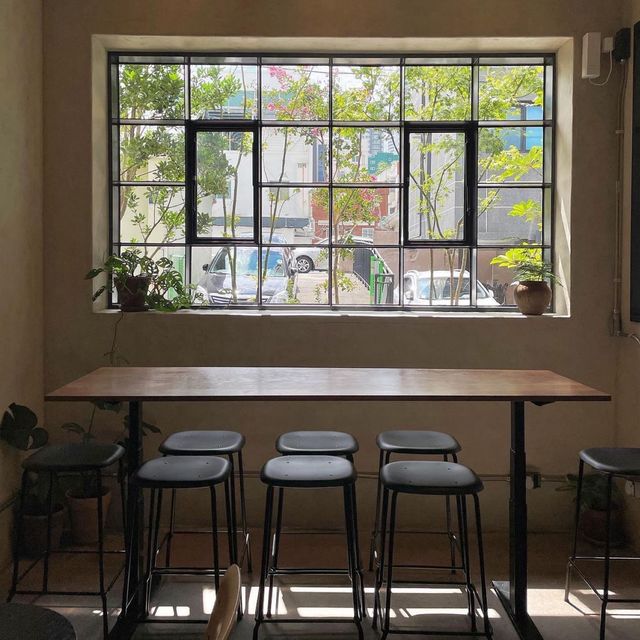 Strut Cafe：舒適環境、美味咖啡，值得推薦