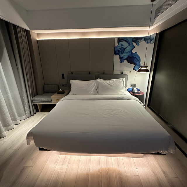 北上住宿！人均$160/晚．2021年開業．智能化客房