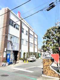 【安全稲荷神社/東京都】企業の敷地の片隅で見守る神社