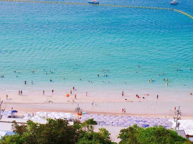 เกาะล้านทะเลสวยน่าเที่ยว