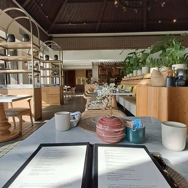 FINEST BREAKFAST AT LXR RESORT BALI