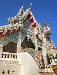 ชมความงดงามของวัดคู่บ้านคู่เมืองเชียงรายมายาวนาน