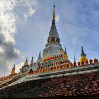 วัดราชประดิษฐาน กราบหลวงพ่อทวดเหยียบน้ำทะเลจืด