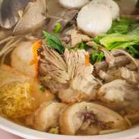 🥓ก๋วยเตี๋ยวลิ้นวัว-ขาหมู